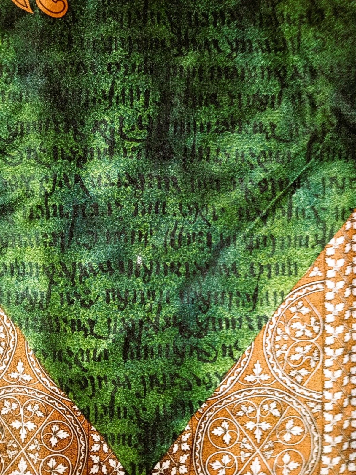 Jean Paul Gaultier JEAN-PAUL GAULTIER JPG Paris Abstract Green Brown Silk Scarf Size ONE SIZE - 3 Thumbnail