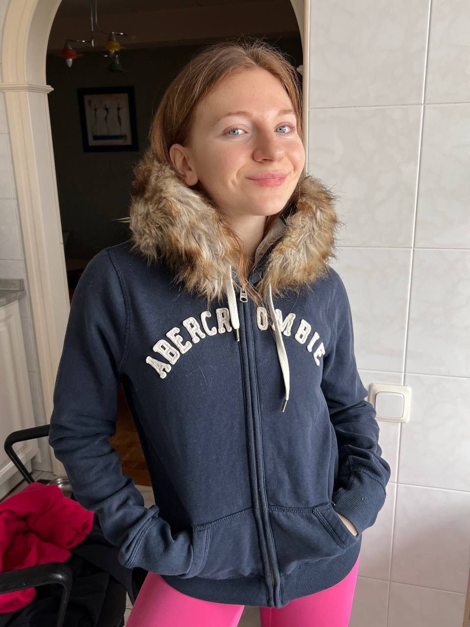 Abercrombie & Fitch Y2K Abercrombie & Fitch Faux Fuzzy Fur Hoodie Lgb Style Size L / US 10 / IT 46 - 14 Thumbnail