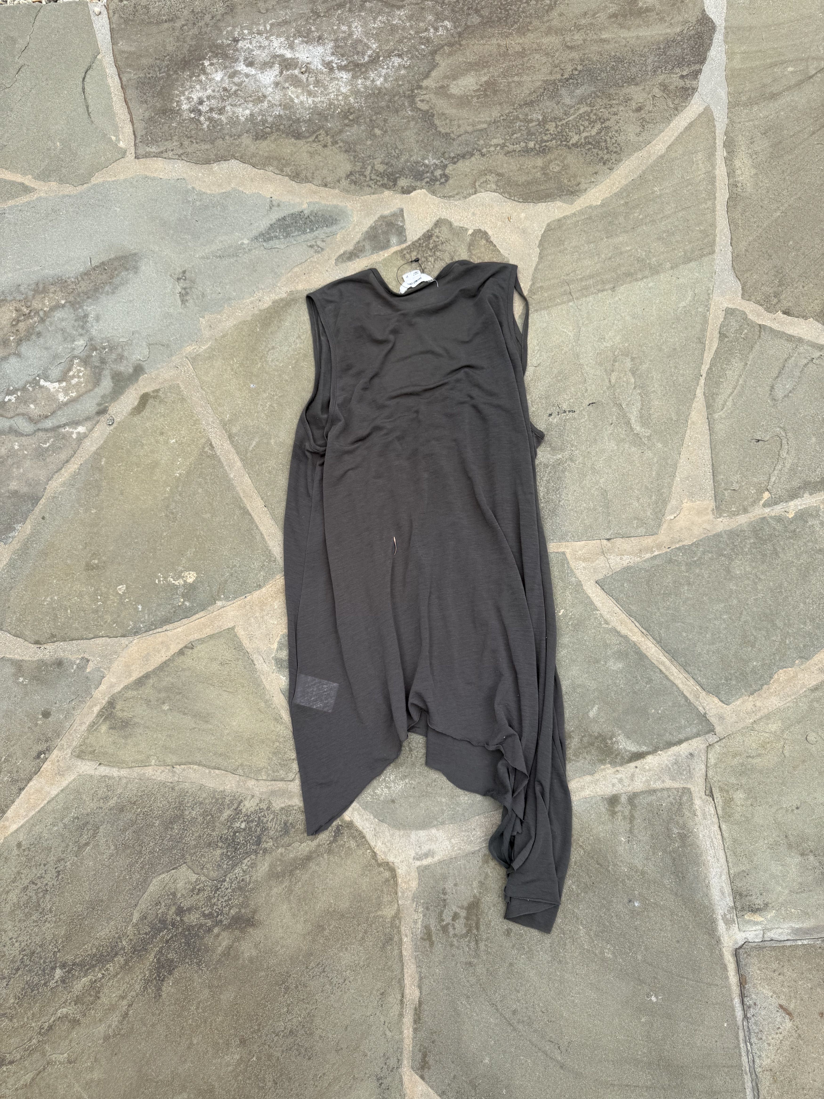 Helmut Lang Helmut Lang Asymmetrical Tank Size US M / EU 48-50 / 2 - 2 Thumbnail
