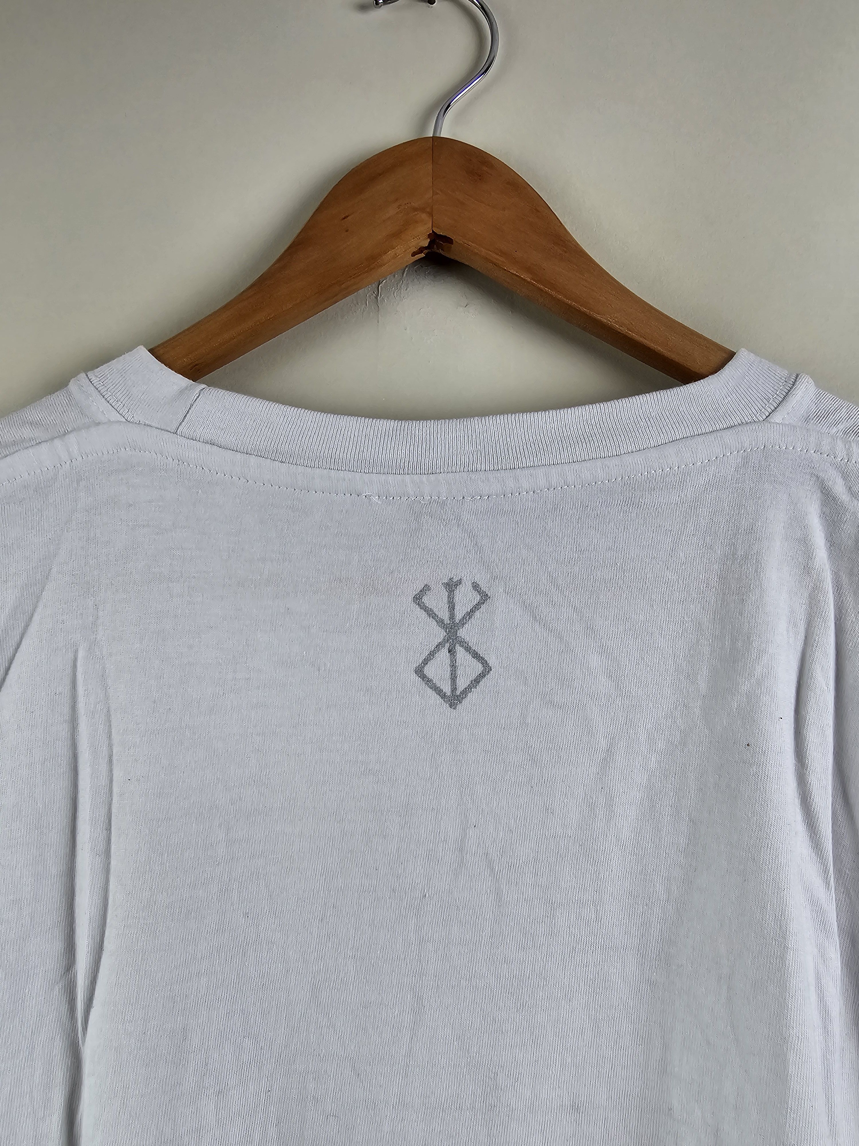 Anime × Vintage 2010 Kentaro Miura's Berserk Anime Tee L Size US L / EU 52-54 / 3 - 5 Thumbnail