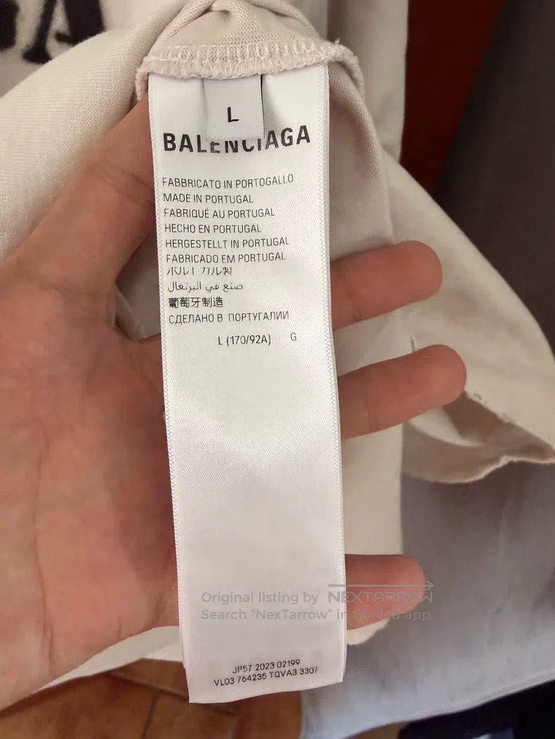 Balenciaga Balenciaga Front and Back Faded Logo Short Sleeve Beige Size US L / EU 52-54 / 3 - 4 Thumbnail
