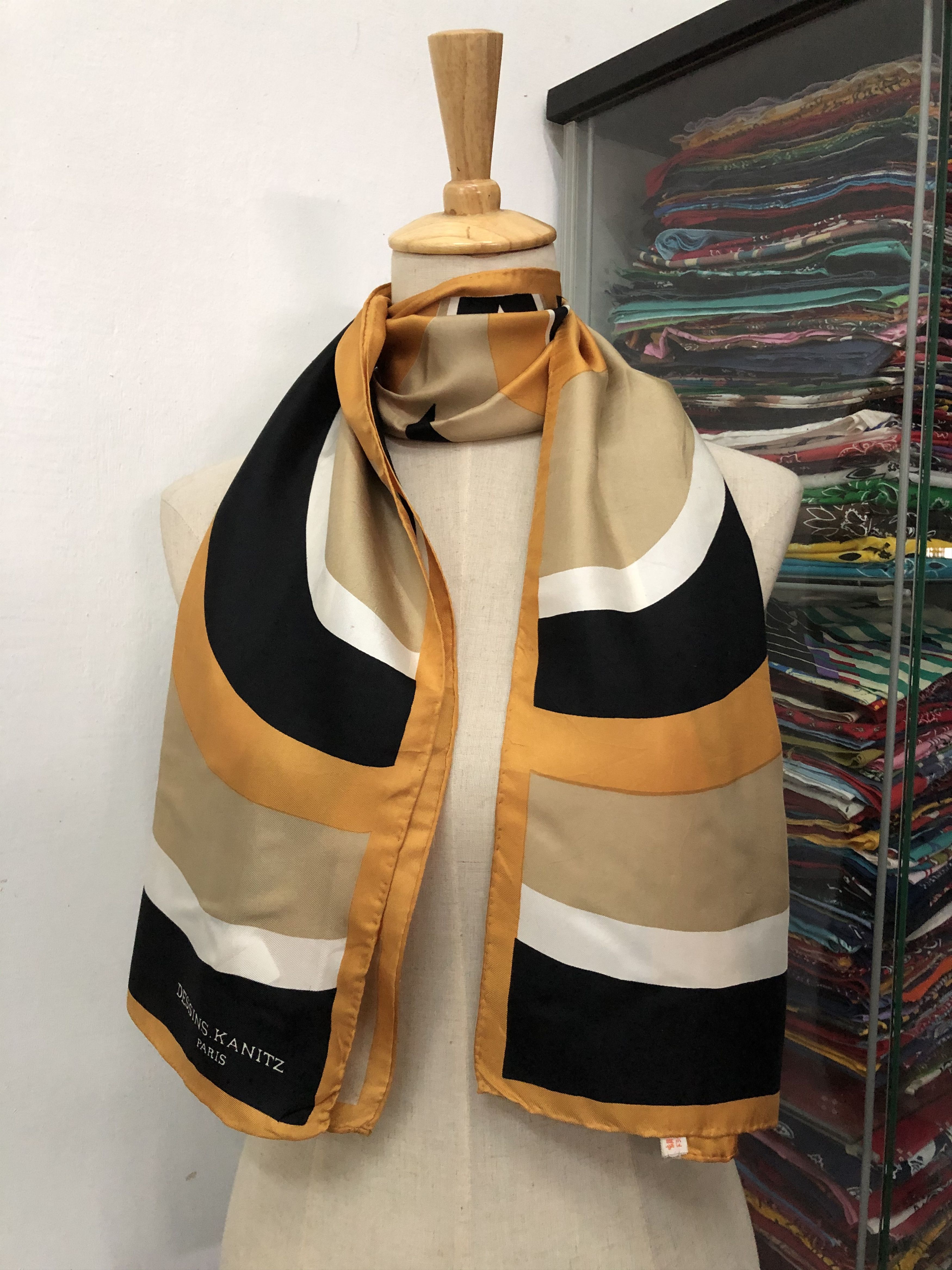 Vintage Vintage Dessins.Kanitz Silk Scarf Size ONE SIZE - 1 Thumbnail