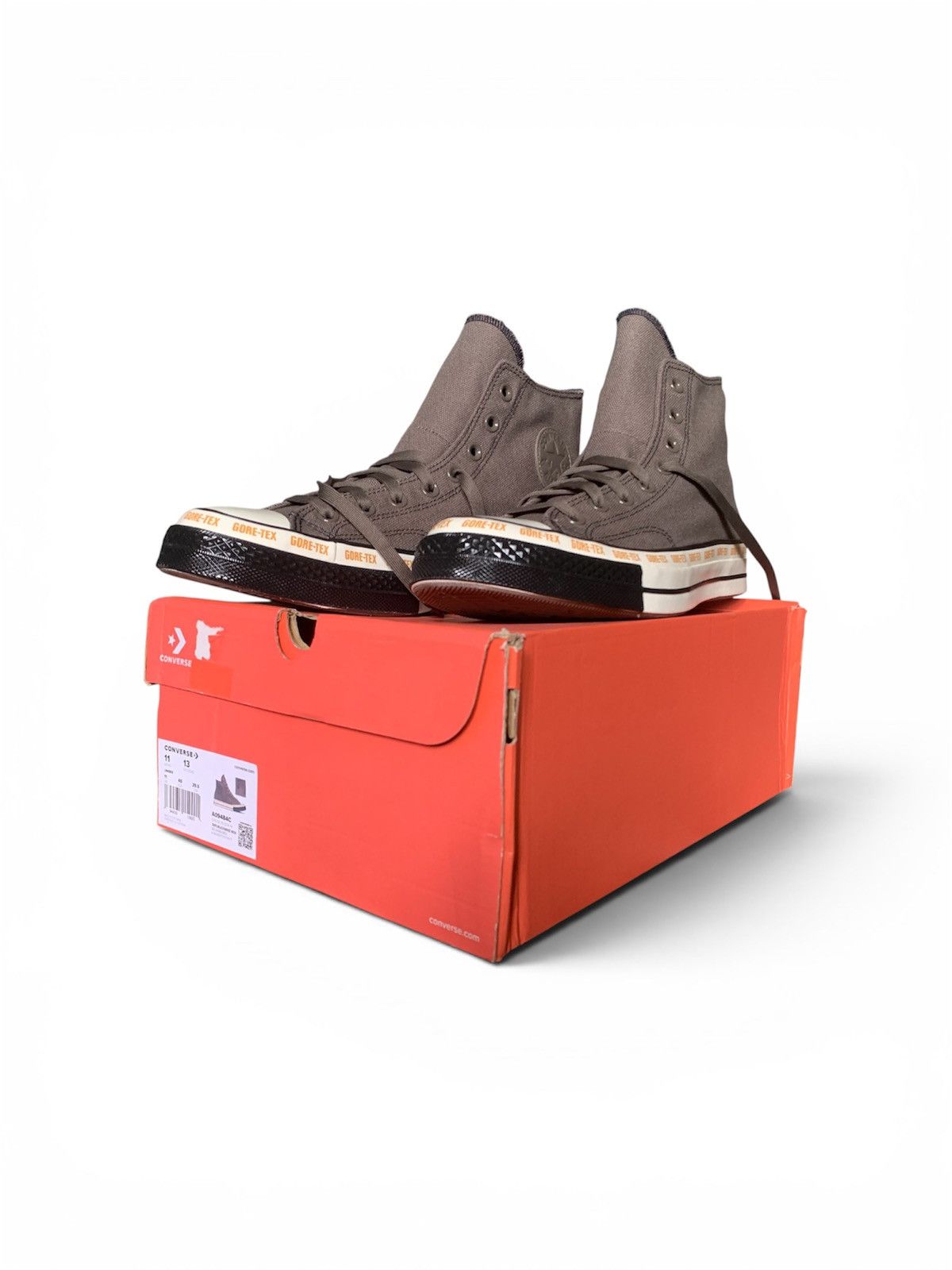 Converse Converse Chuck 70 Gore-Tex HI Size US 11 / EU 44 - 2 Thumbnail