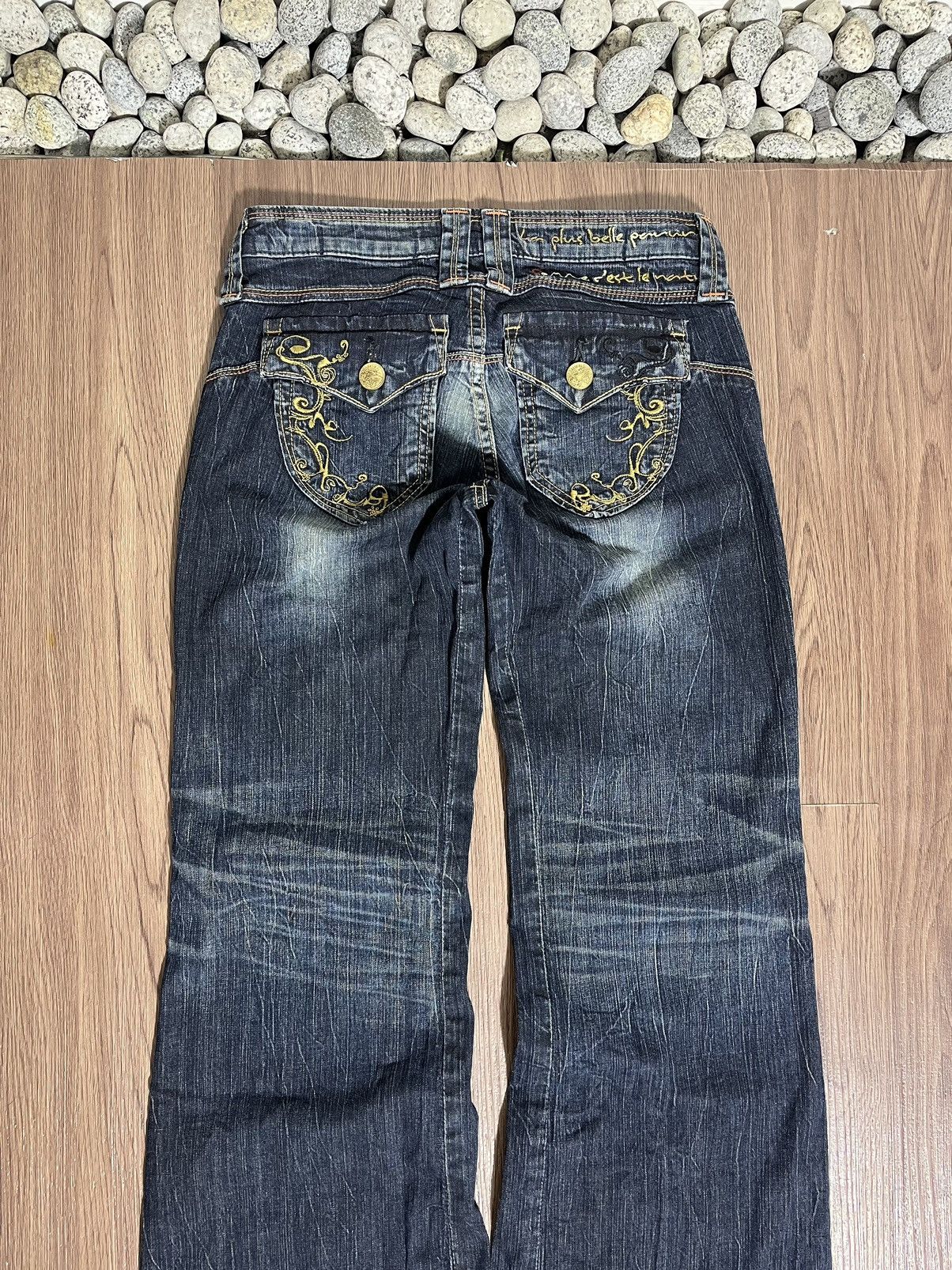 Edwin × If Six Was Nine × Tornado Mart Edwin x Something tribal emboirdery flare lowrise denim Size US 27 - 4 Thumbnail