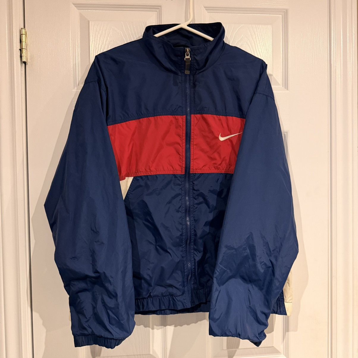 Nike Nike 80s spell out windbreaker jacket Size US M / EU 48-50 / 2 - 3 Thumbnail