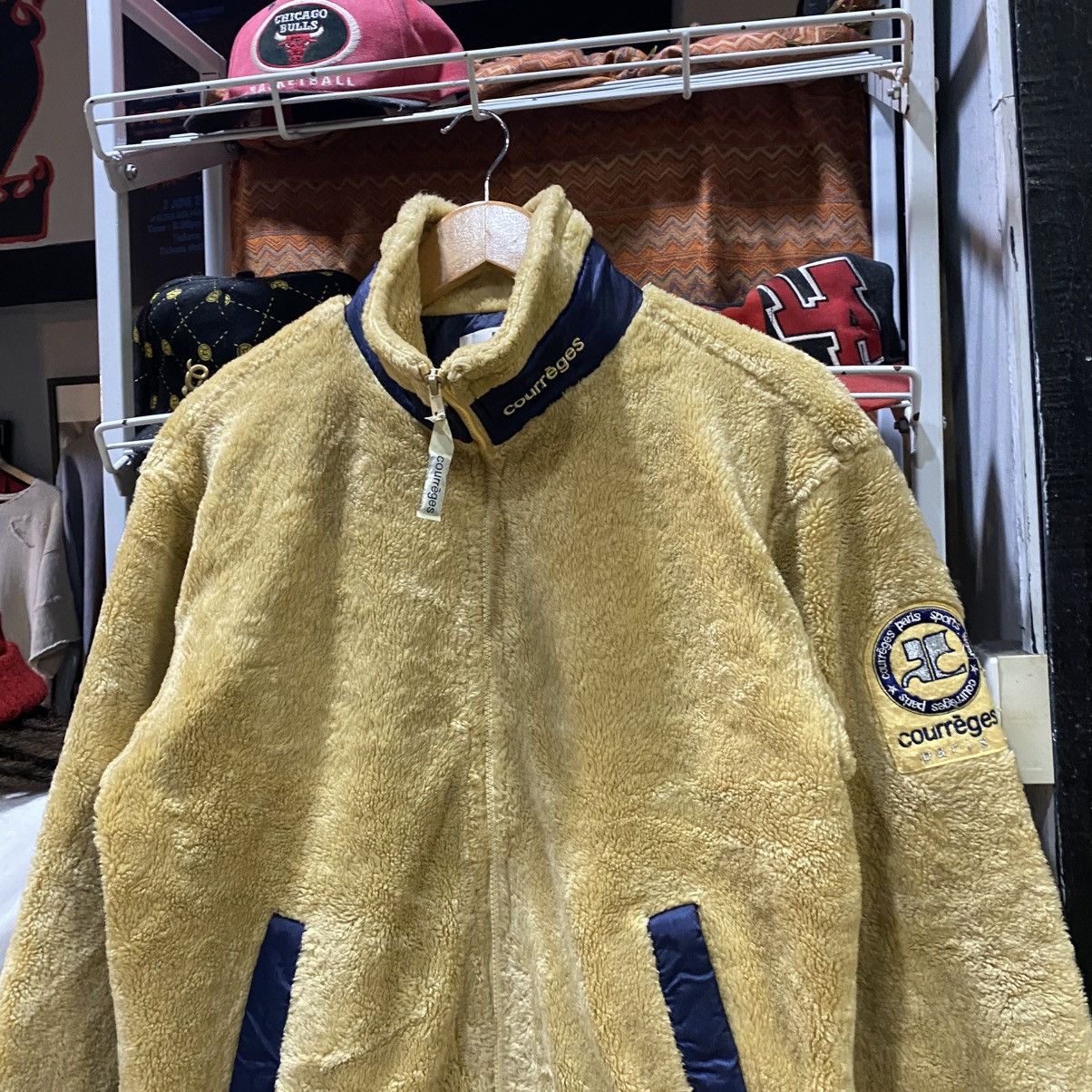 Courreges Vintage Courrèges fleece jacket in yellow navy blue accents Size US M / EU 48-50 / 2 - 4 Thumbnail
