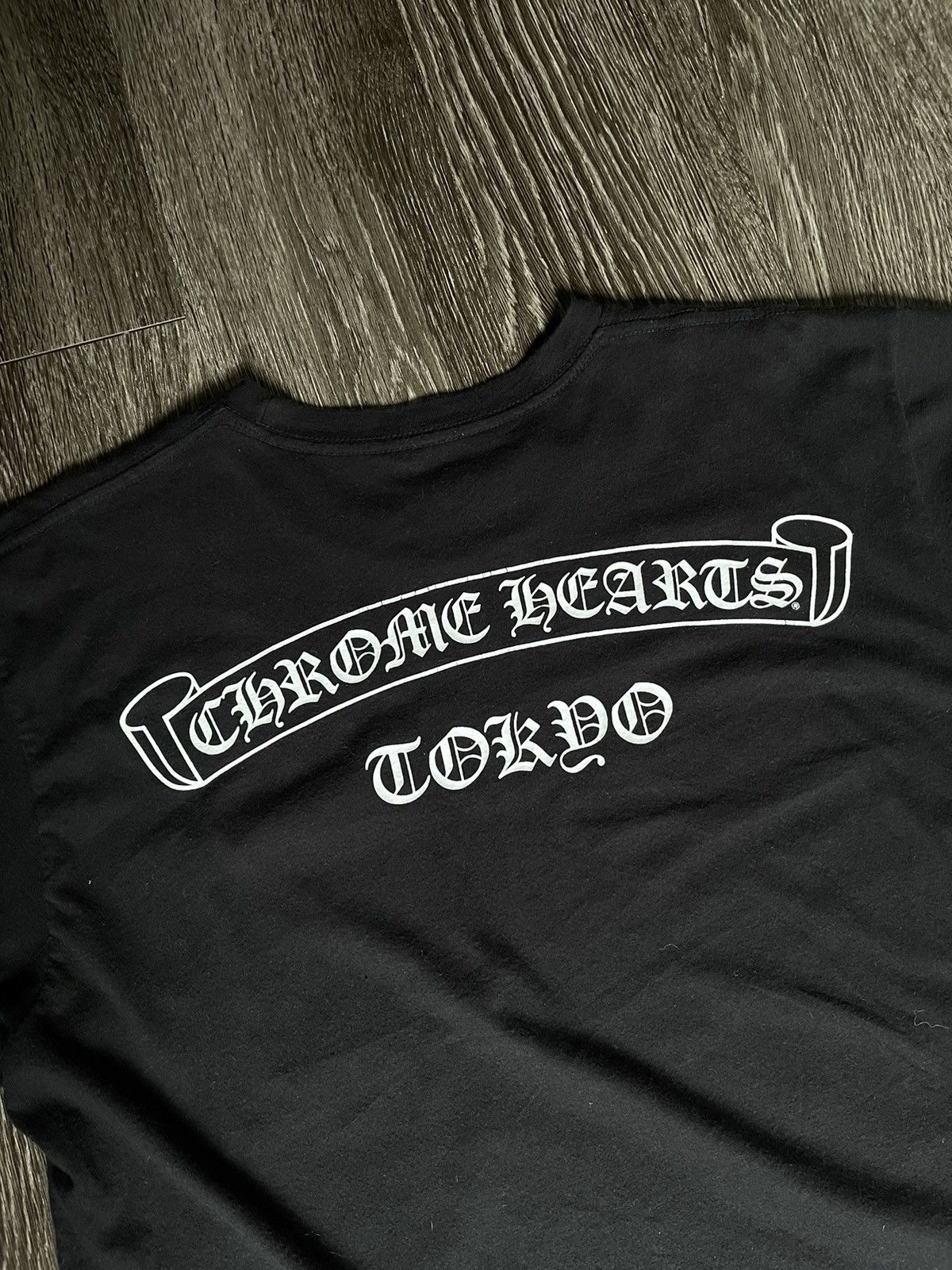 Chrome Hearts Tokyo Exclusive Scroll Logo Tee Shirt - Tops