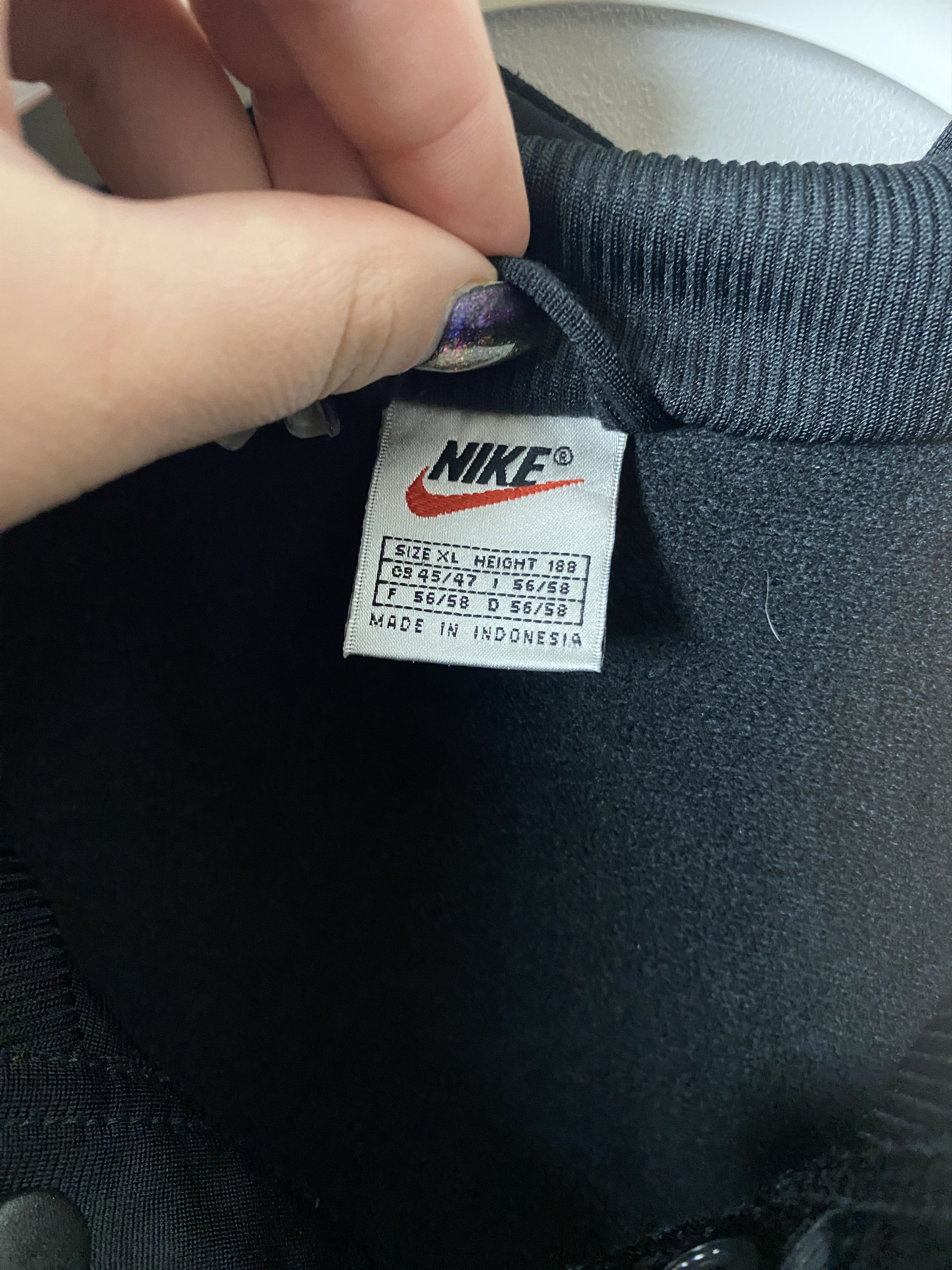 Vintage Nike big logo swoosh 90s vintage short sleeve hoodie Size US XL / EU 56 / 4 - 4 Thumbnail