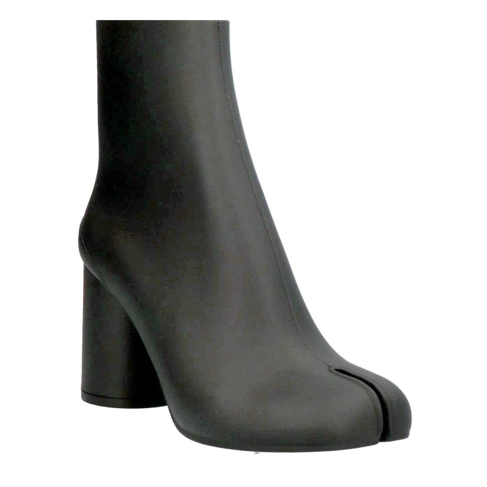 Maison Margiela $820 MAISON MARGIELA Rubber Ankle Boots US7 UK4 EU37 TabiToe Size US 7 / IT 37 - 2 Thumbnail