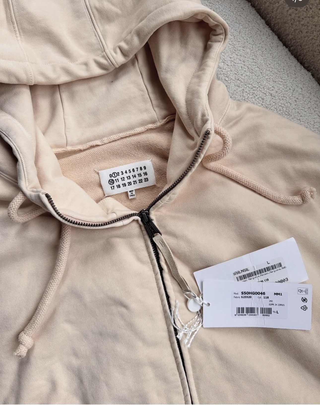 Maison Margiela Maison Margiela embroidered logo Size US L / EU 52-54 / 3 - 6 Thumbnail