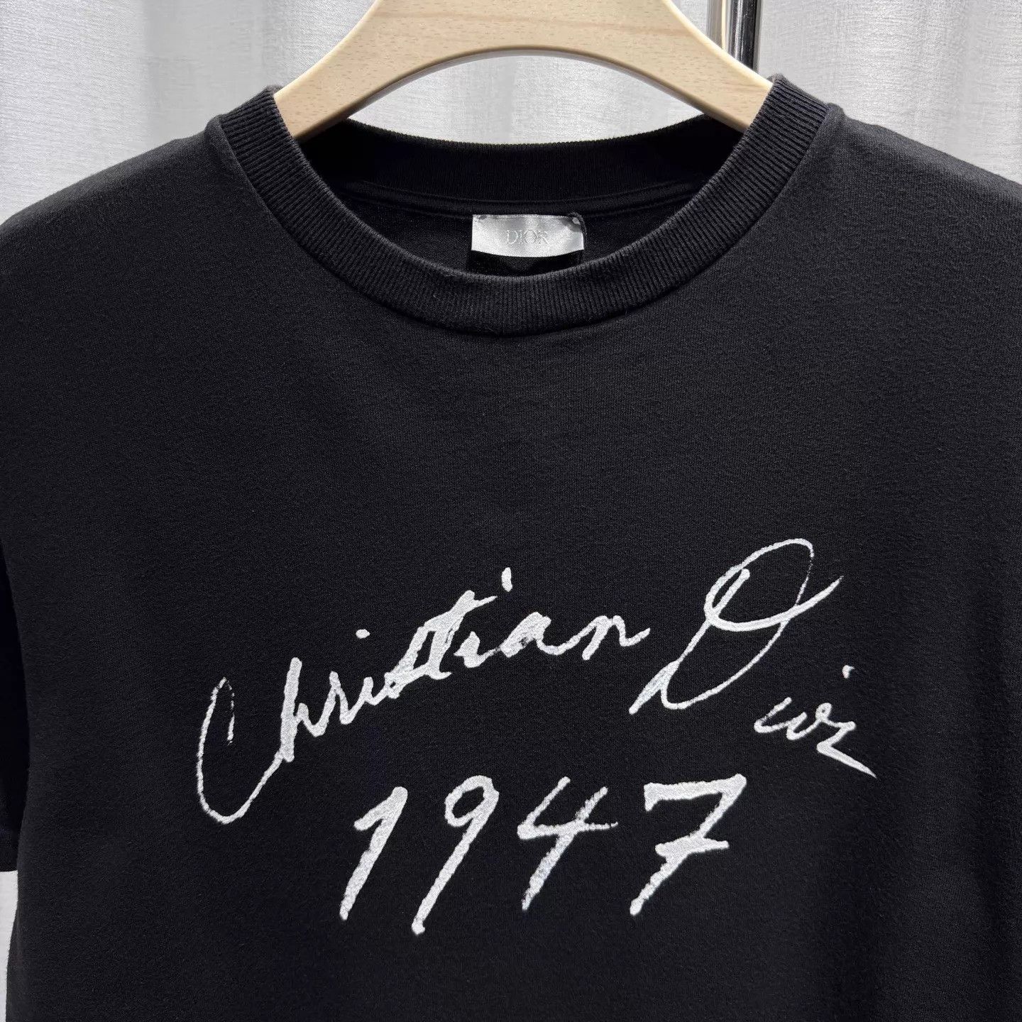 Dior DIOR 1947 SS24 Logo Print Black Tee L Size US L / EU 52-54 / 3 - 3 Thumbnail