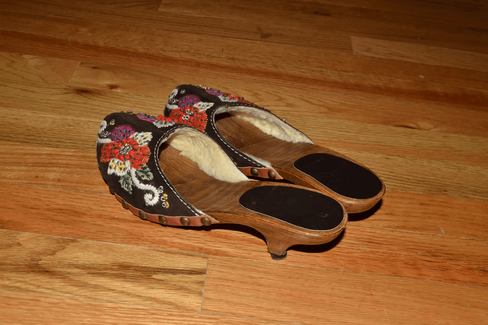 Miu Miu Early 2000s Embroidered Shearling-Lined Clogs Size US 7 / IT 37 - 4 Thumbnail