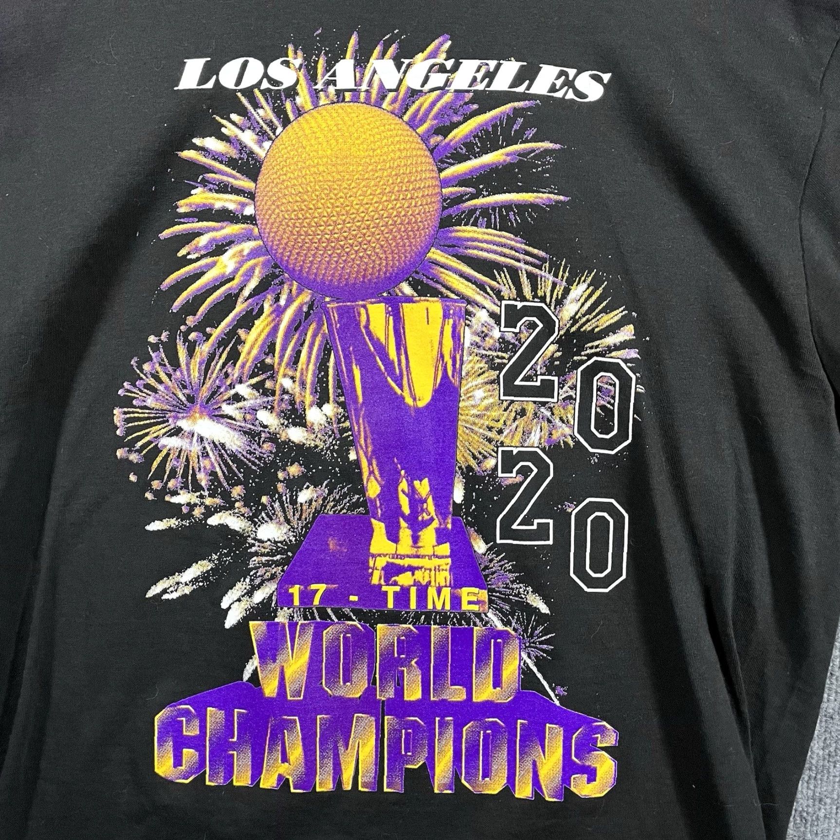 Undefeated Undefeated LA Lakers 2020 World Champions T-Shirt Black Mens Large Kobe RARE Size US L / EU 52-54 / 3 - 2 Thumbnail