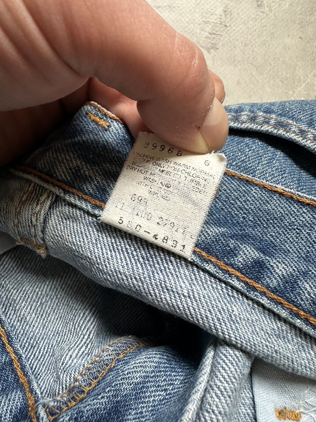 Levi's Levi’s vintage 560 mens jeans size 32x34 Size US 32 / EU 48 - 13 Thumbnail