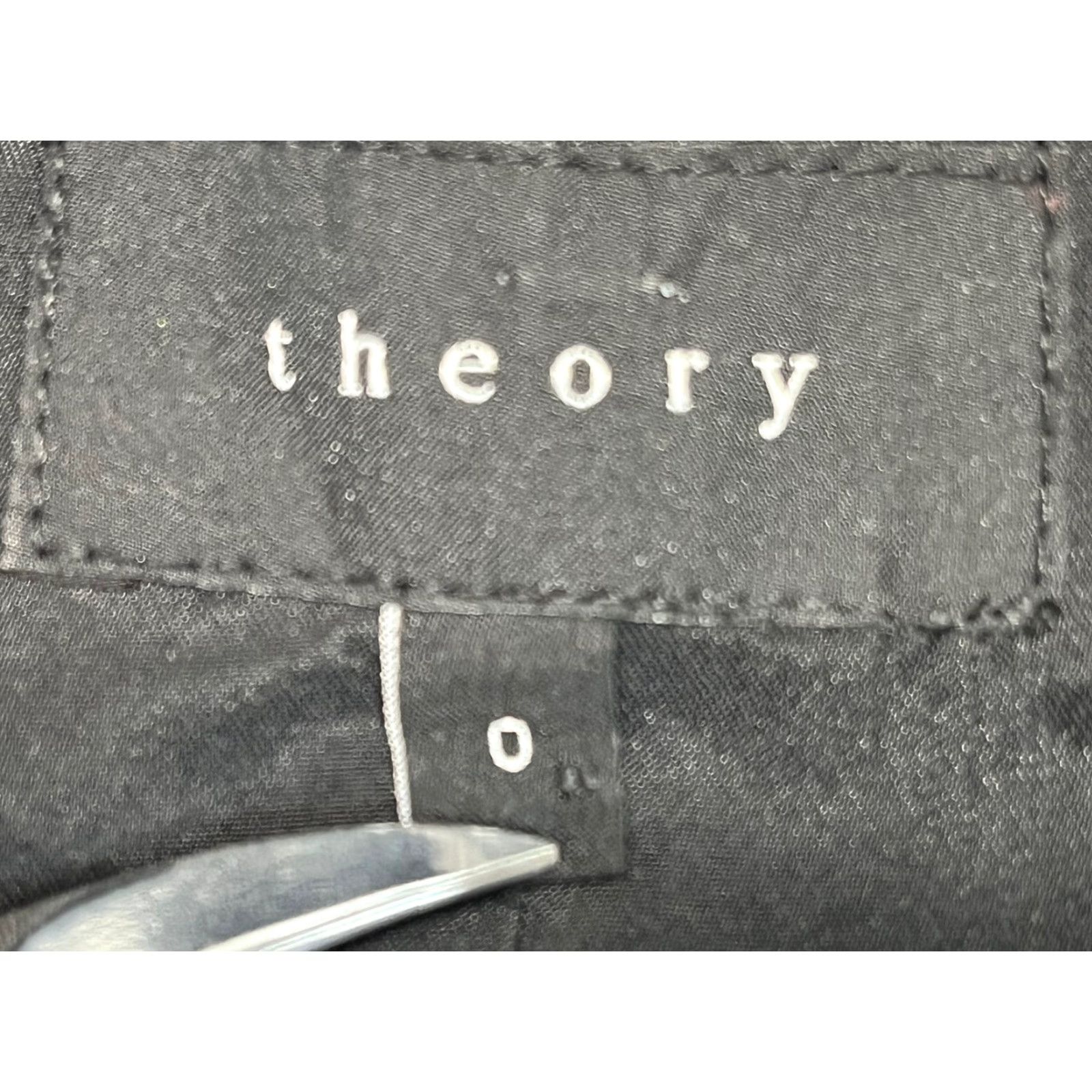 Theory Theory Blazer Women Sz 0 Black Wool Blend Double Lapel Single Button EUC Womens Size XS / US 0-2 / IT 36-38 - 6 Thumbnail