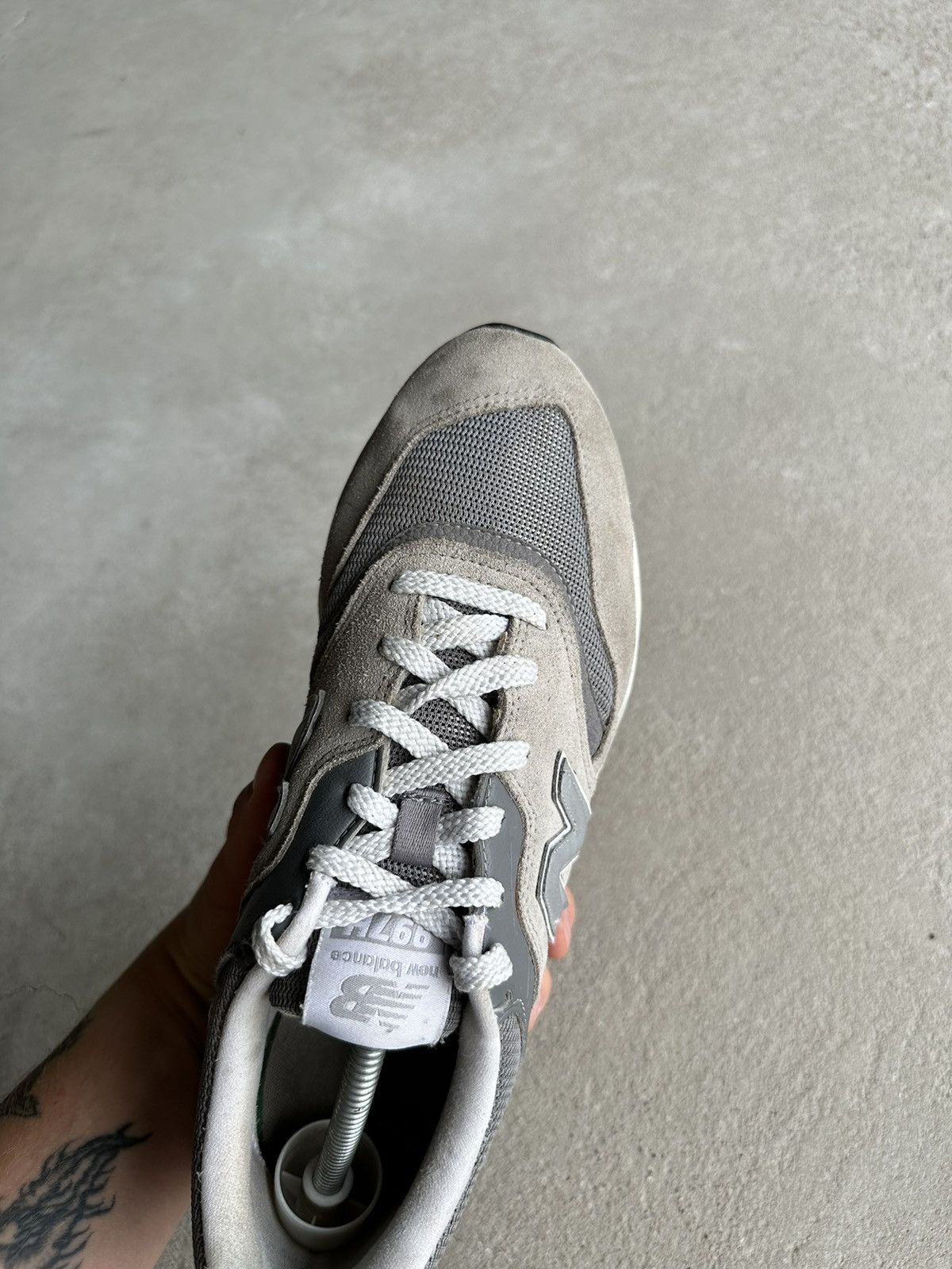New Balance NEW BALANCE 997H Size US 9.5 / EU 42-43 - 16 Thumbnail