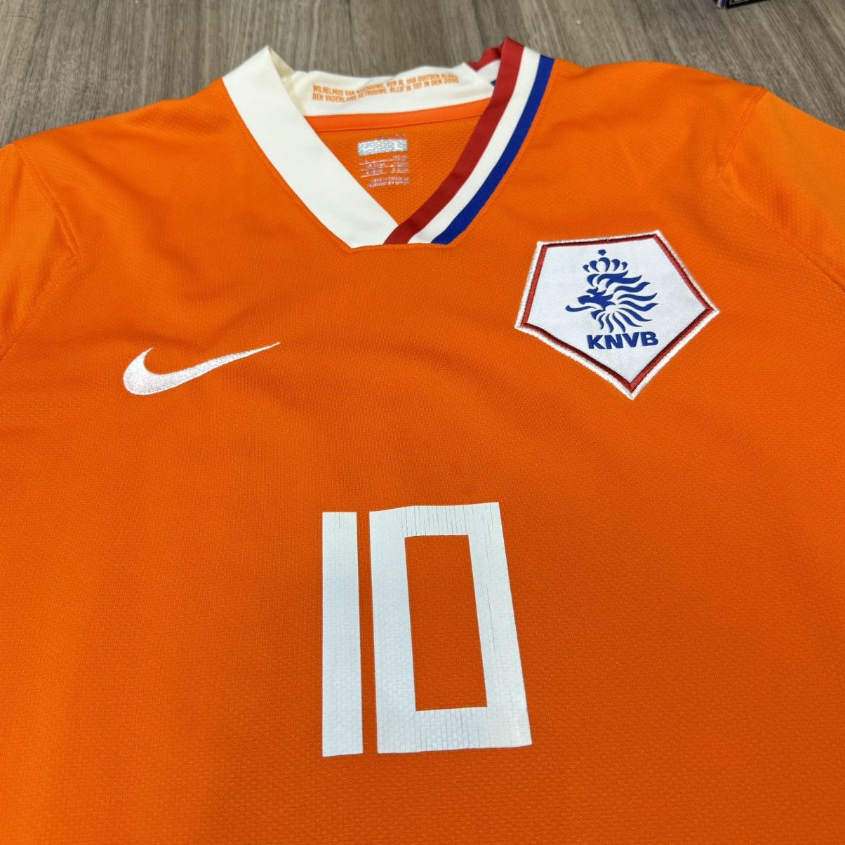 Nike Holland 08/09 home shirt #10 Sneijder Size US L / EU 52-54 / 3 - 3 Thumbnail