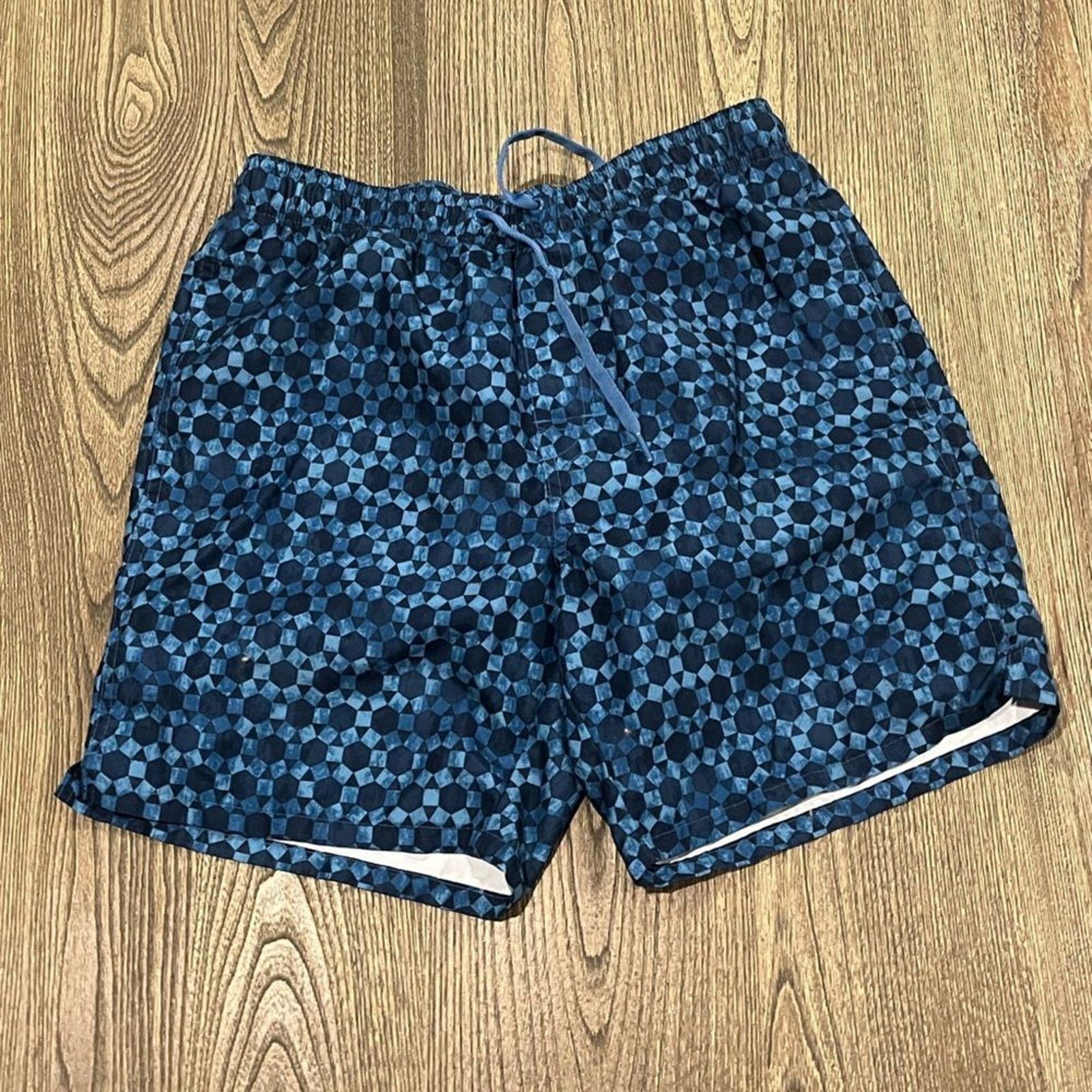 Old Navy Old Navy Swim Trunks Elastic Waist Drawstring Lined Size US 28 / EU 44 - 1 Thumbnail