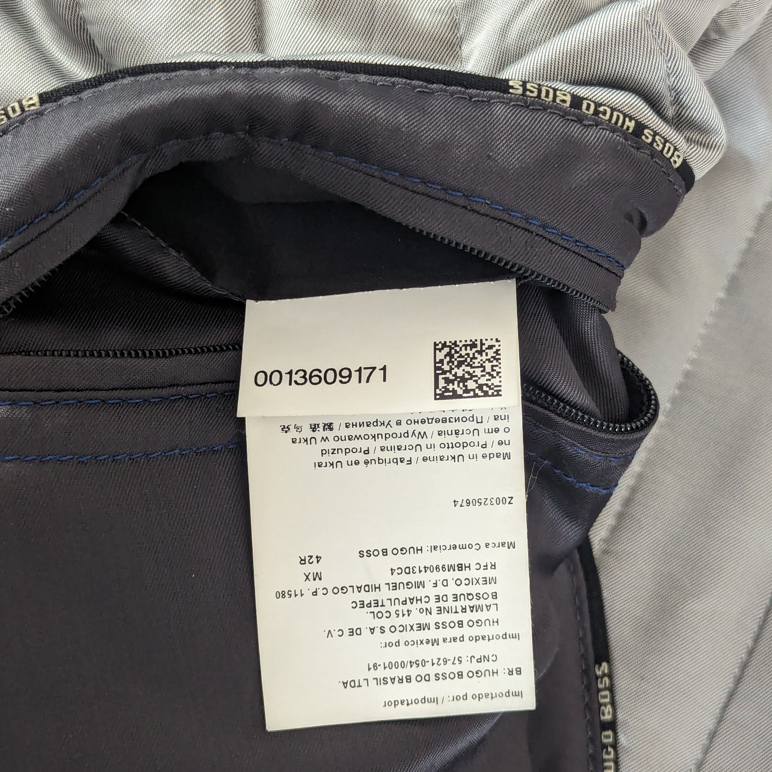 Hugo Boss HUGO BOSS Wool Men's Coat Size L (52) Luxury Brand Dark Gray Size US L / EU 52-54 / 3 - 17 Thumbnail