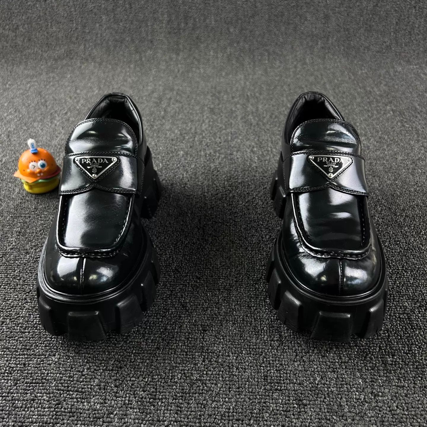 Prada Prada Black Loafer 37.5 Metal Logo HB6284 Size US 7 / IT 37 - 2 Thumbnail