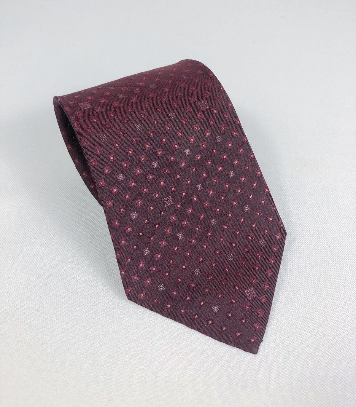 Givenchy Rare Givenchy Paris Silk Tie Made in Italy Size ONE SIZE - 1 Thumbnail