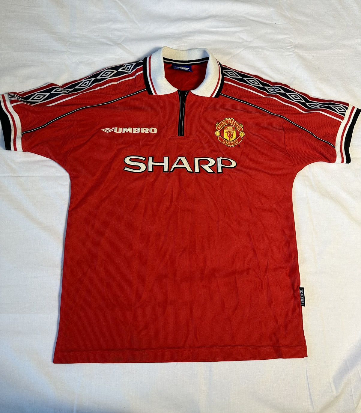Umbro VERY RARE Beckham Vintage Manchester United jersey 1998 home Size US M / EU 48-50 / 2 - 1 Thumbnail