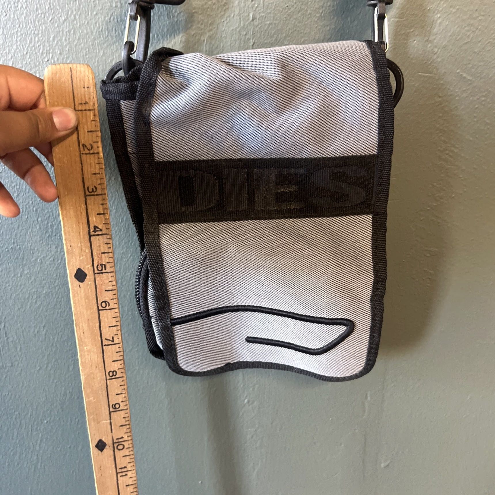 Diesel VINTAGE Diesel Spare Parts Utility Bag UNISEX Crossbody Canvas Leather Gray Unisex Adults 2000s Gorpcore Bag, Utility, Crossbody, Diesel, Gray Size ONE SIZE - 3 Thumbnail
