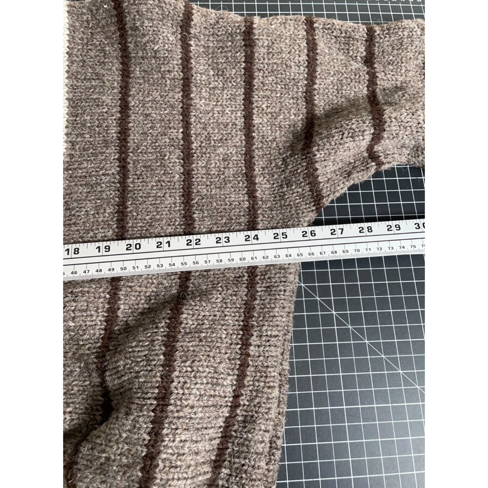 Vintage VINTAGE Cyril Cullen Pure Wool Sweater Adult XL Beige Striped Ireland Chunky Knit Men's Pullover Knit Wool Crew Neck Heavyweight 90s Classic Preppy Size US XL / EU 56 / 4 - 6 Thumbnail