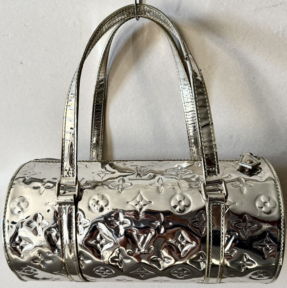 Louis Vuitton Louis Vuitton - Marc Jacobs - 2006 - Silver Miroir Papillon Size ONE SIZE - 7 Thumbnail