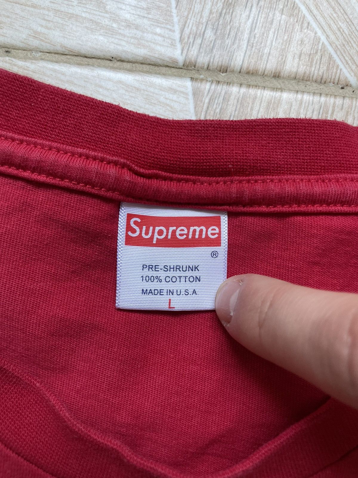 Supreme Y2K Very Rare Supreme SS06 Medusa Big Multi Logo Red Tee Size US L / EU 52-54 / 3 - 5 Thumbnail
