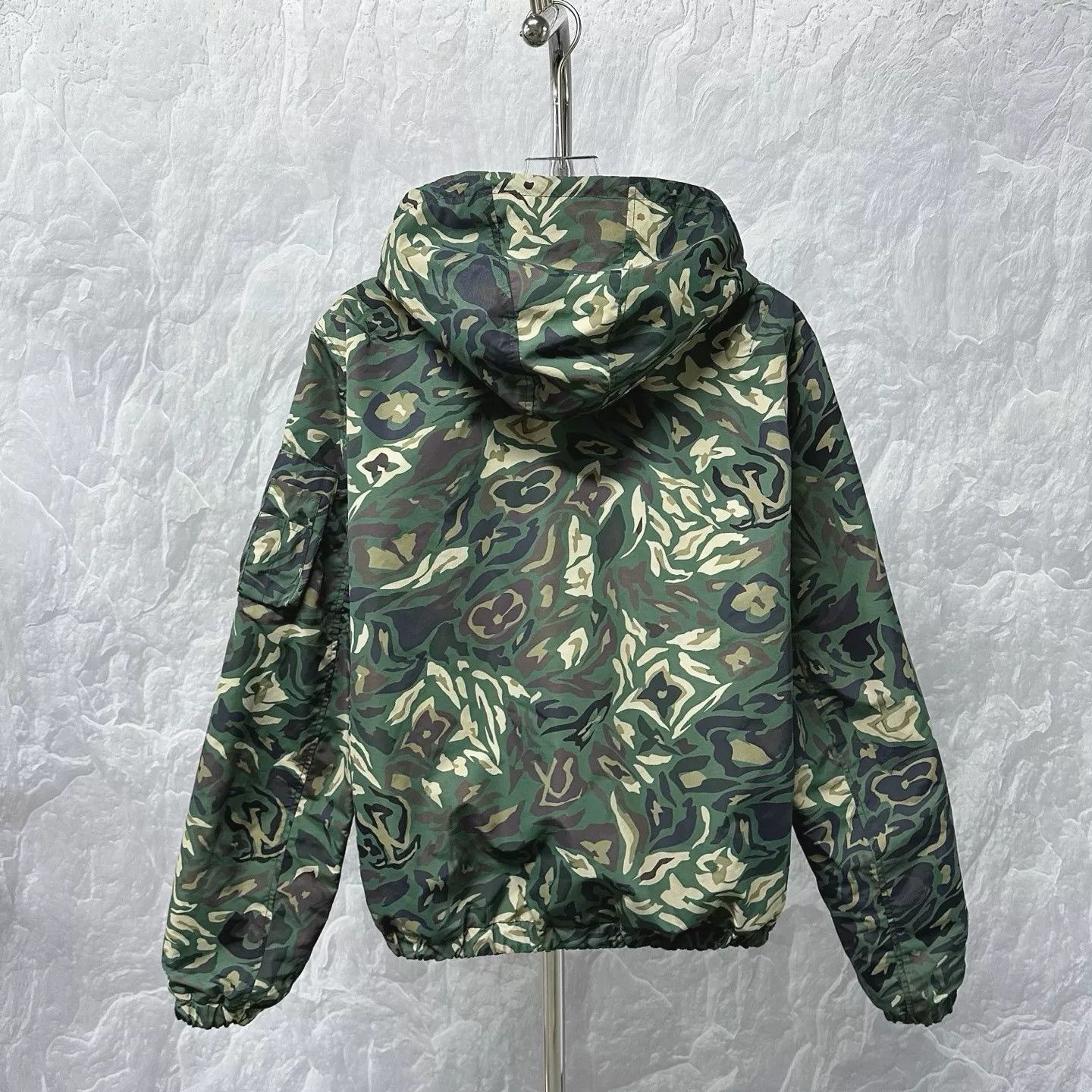 Louis Vuitton Louis Vuitton Nigo FW25 Reversible Camo Jacket Size US M / EU 48-50 / 2 - 4 Thumbnail
