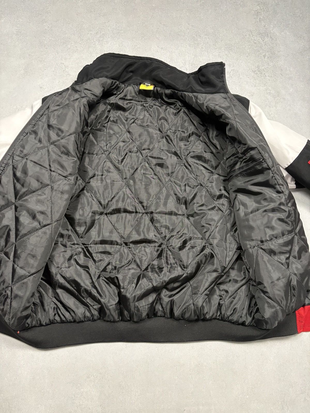 Ferrari Vintage Ferrari F1 Racing Jacket Puma Shell UPS Bridgestone Size US M / EU 48-50 / 2 - 18 Thumbnail