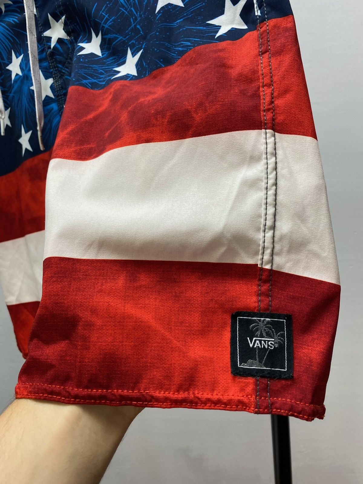 Vans × Vintage Vans Men’s Board Shorts American Flag Swim Size US 30 / EU 46 - 5 Thumbnail