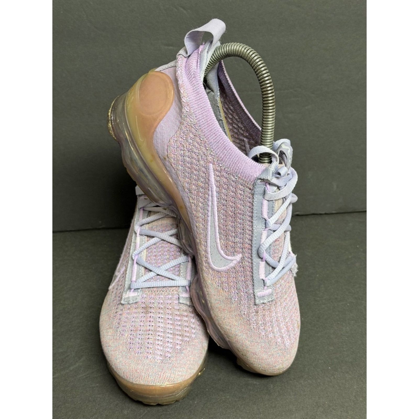 Nike WOMENS NIKE AIR VAPORMAX 2021 FK FLYKNIT NIGHT LILAC" SZ 6 Size US 6 / EU 39 - 3 Thumbnail
