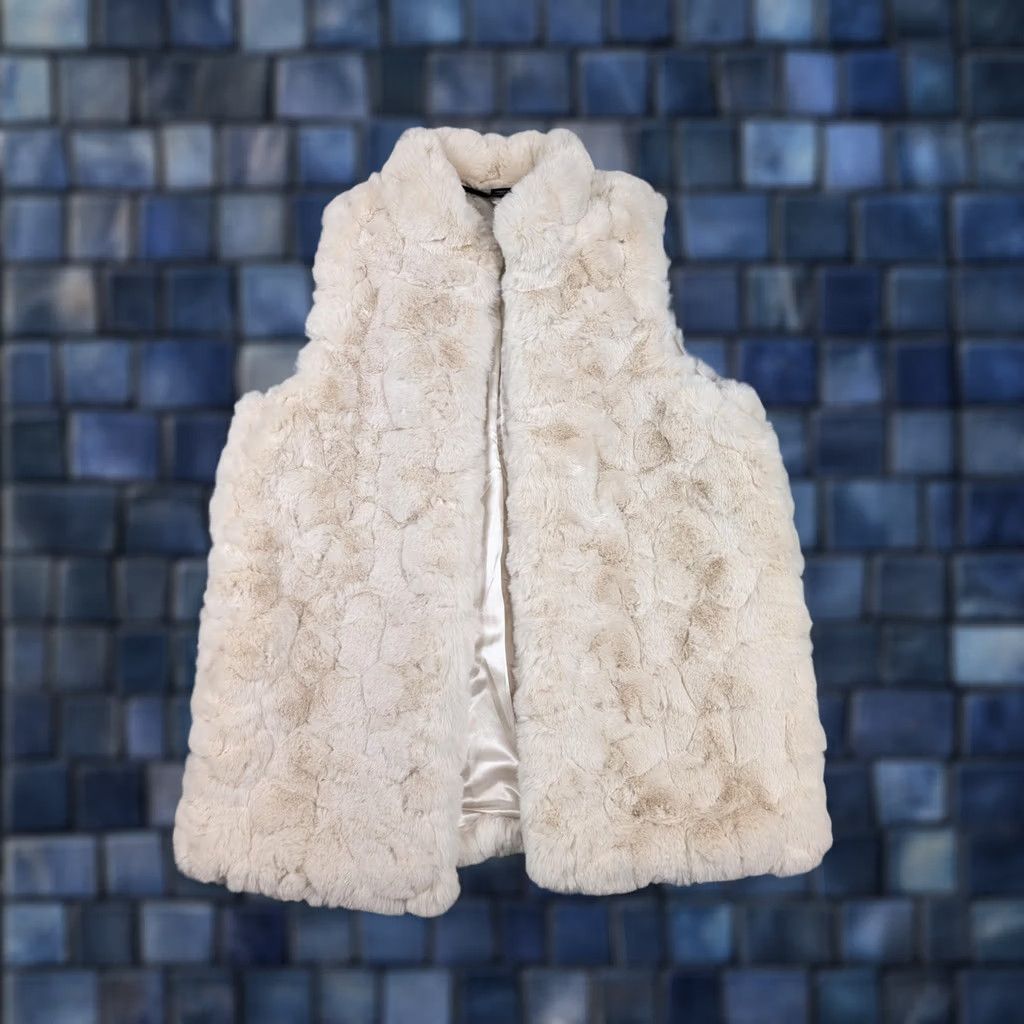 Rachel Zoe VINTAGE Rachel Zoe Vest Womens Large White Faux Fur Lined Open Front Sleeveless Plush Size L / US 10 / IT 46 - 1 Thumbnail