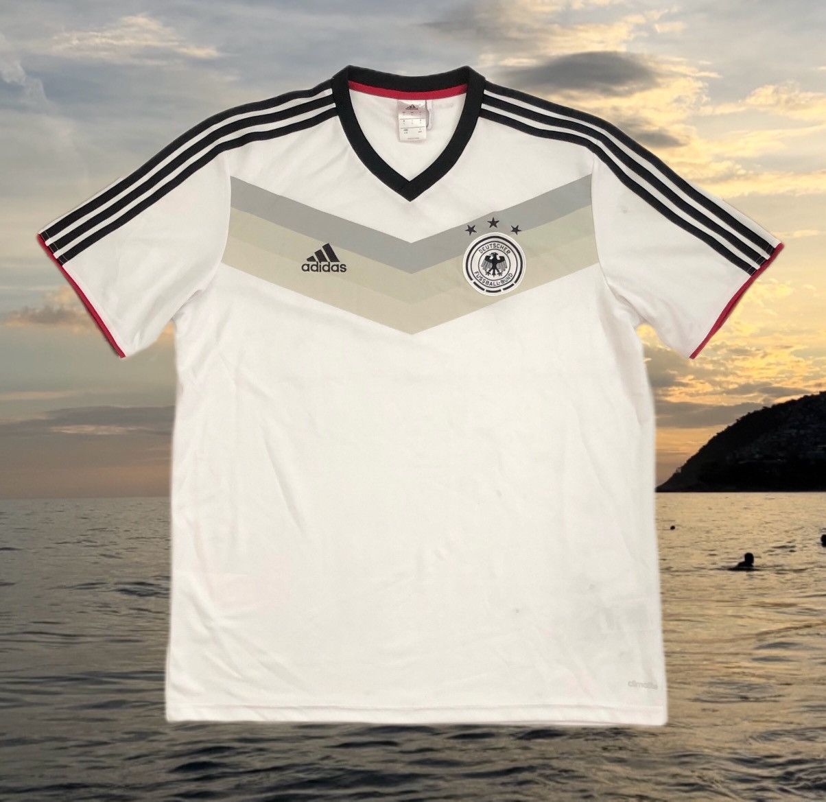 Adidas Germany 2014 home adidas jersey Size US L / EU 52-54 / 3 - 1 Thumbnail