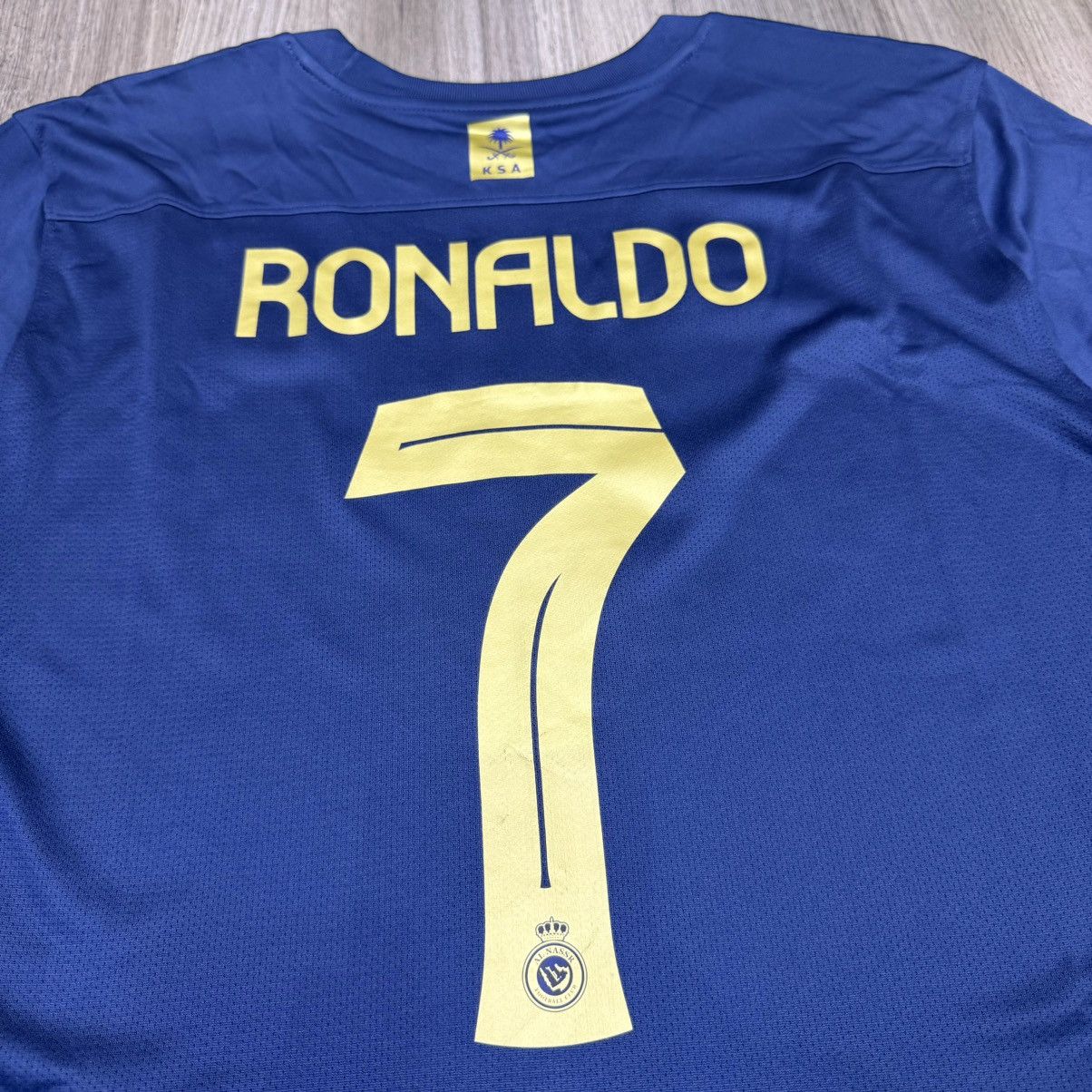 Nike AL Nassr 23/24 away shirt #7 Ronaldo (Bnwt) Size US XL / EU 56 / 4 - 4 Thumbnail