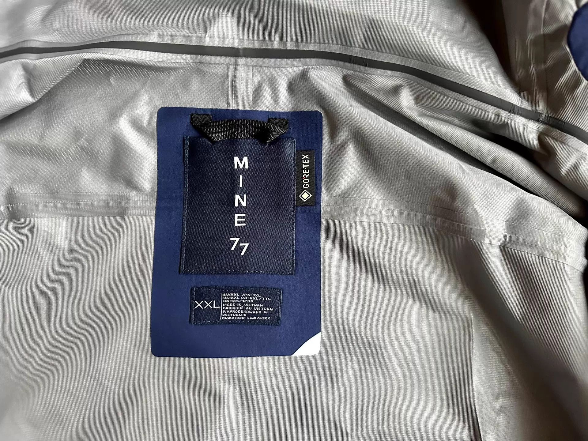 Burton Burton Mine77 3L Gore-Tex Cow Print Rare XXL Riding Jacket Size US XXL / EU 58 / 5 - 5 Thumbnail