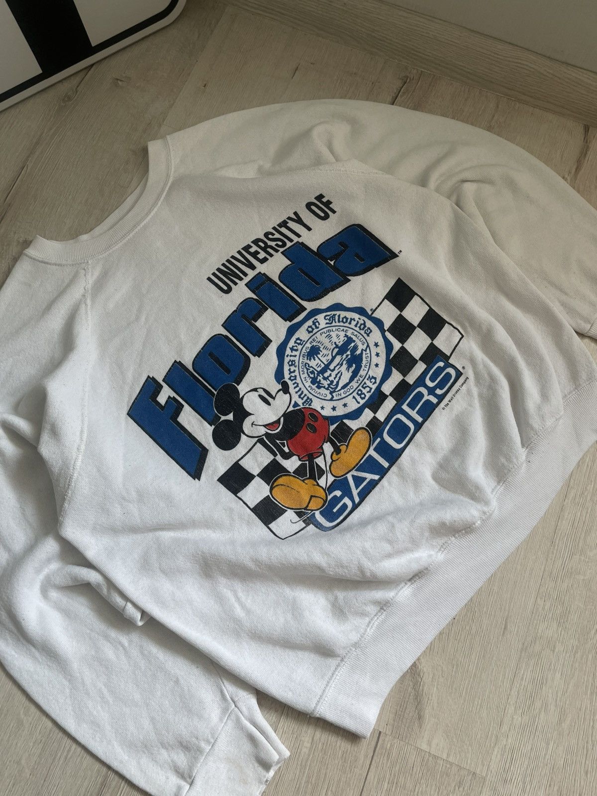 Mickey Mouse Vintage 90s Mickey Mouse Florida Sweatshirt Made In USA Y2k Size US M / EU 48-50 / 2 - 5 Thumbnail