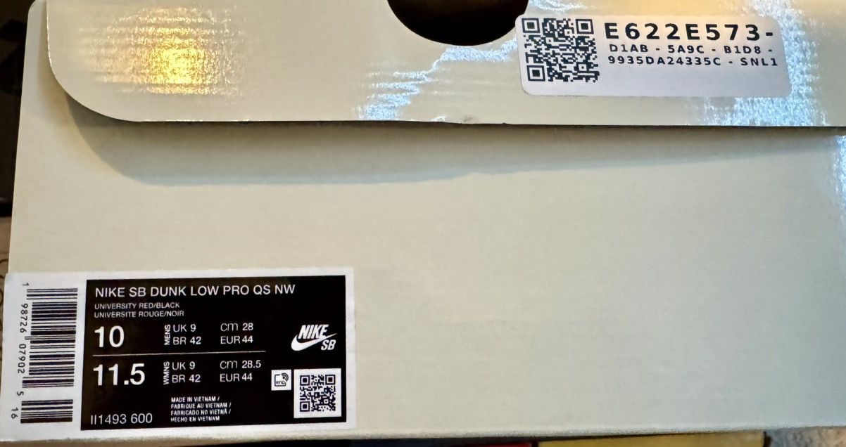 Nike SB Nike SB Dunk Low Nardwuar Size US 10 / EU 43 - 9 Thumbnail