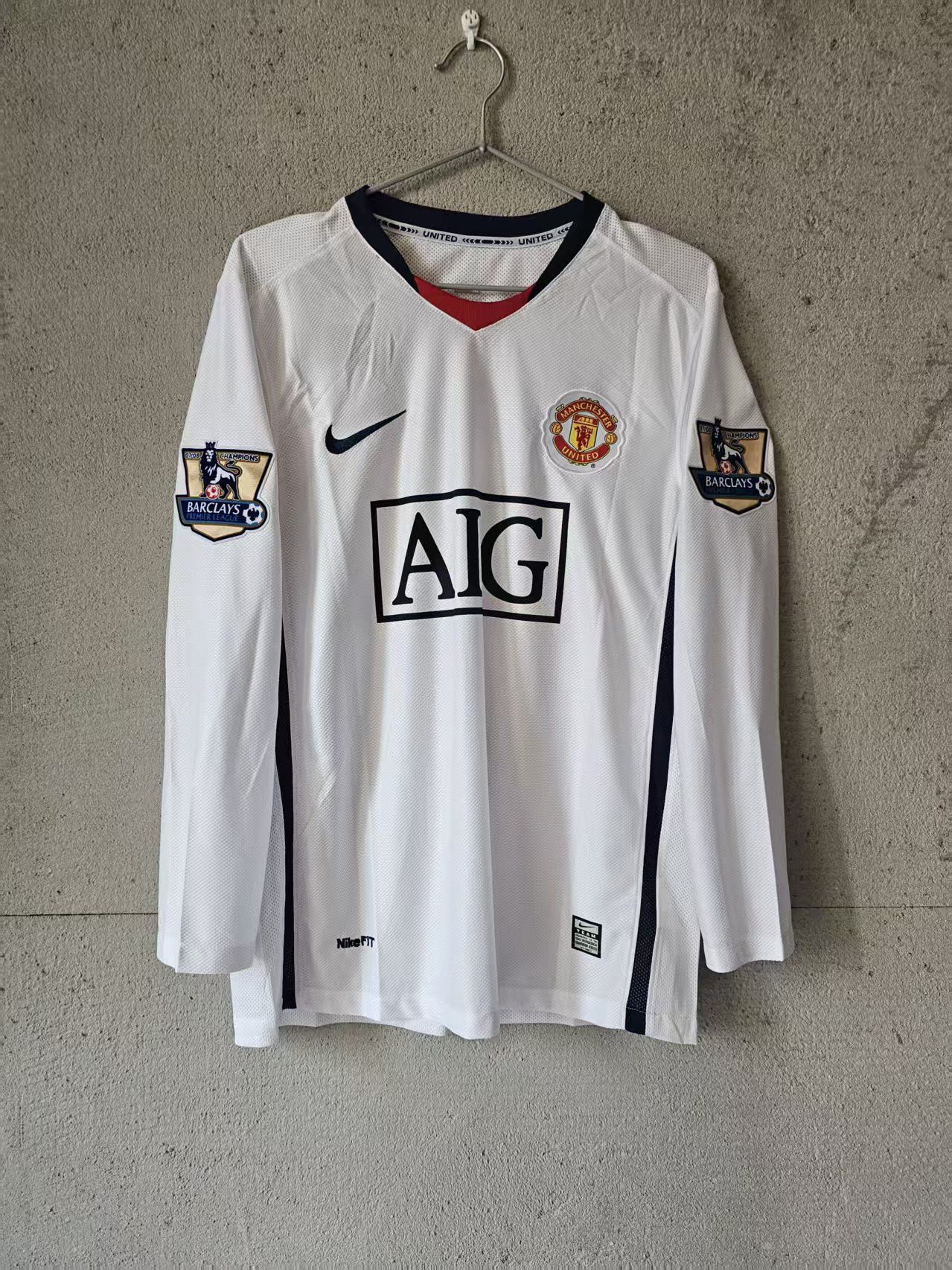 Other 2008 2009 MUFC #7 C Ronaldo Jersey White Size US S / EU 44-46 / 1 - 2 Thumbnail