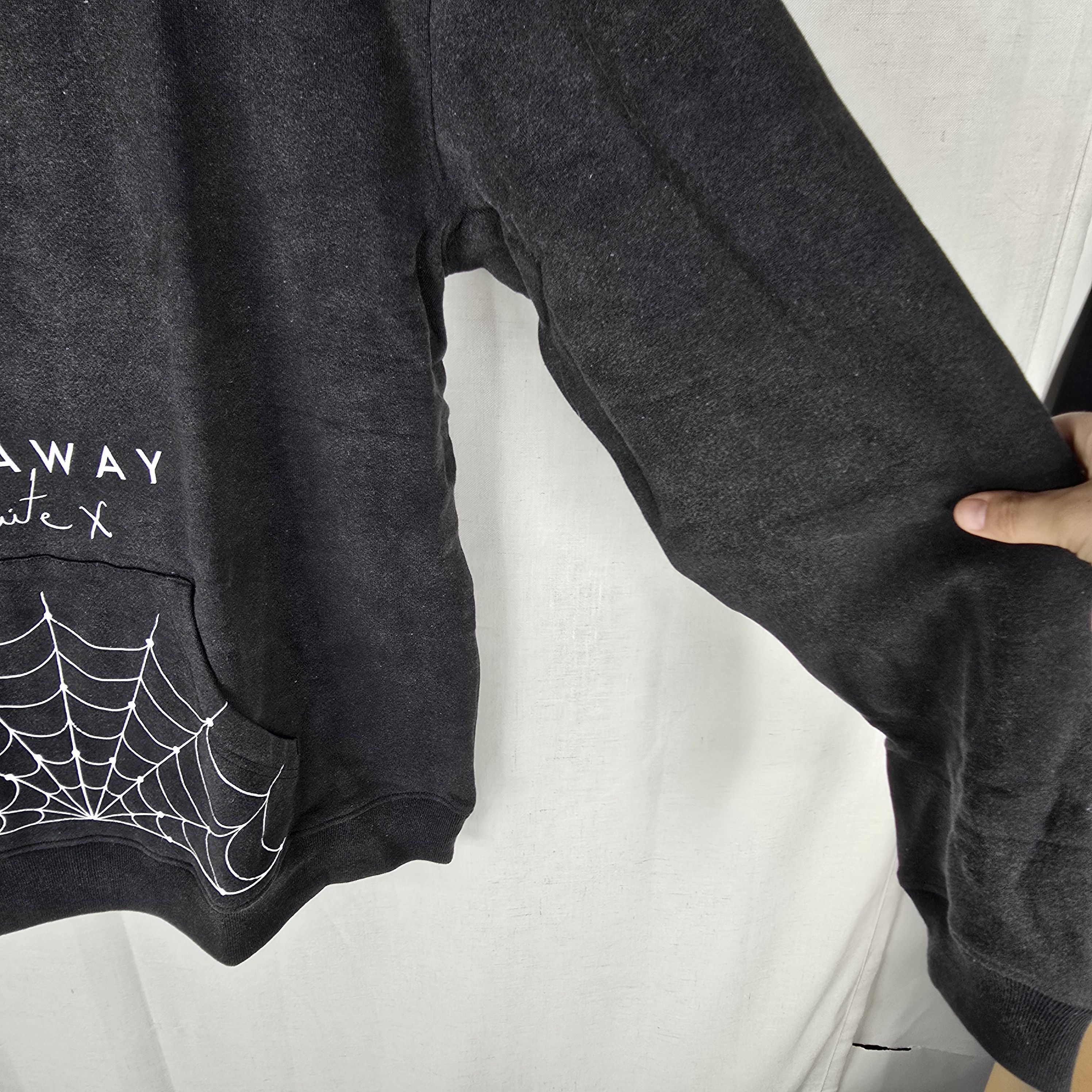 HIDEAWAYS Hideaway × Suite X Dr Woo Mens XL Island Skull hoodie Size US XL / EU 56 / 4 - 5 Thumbnail