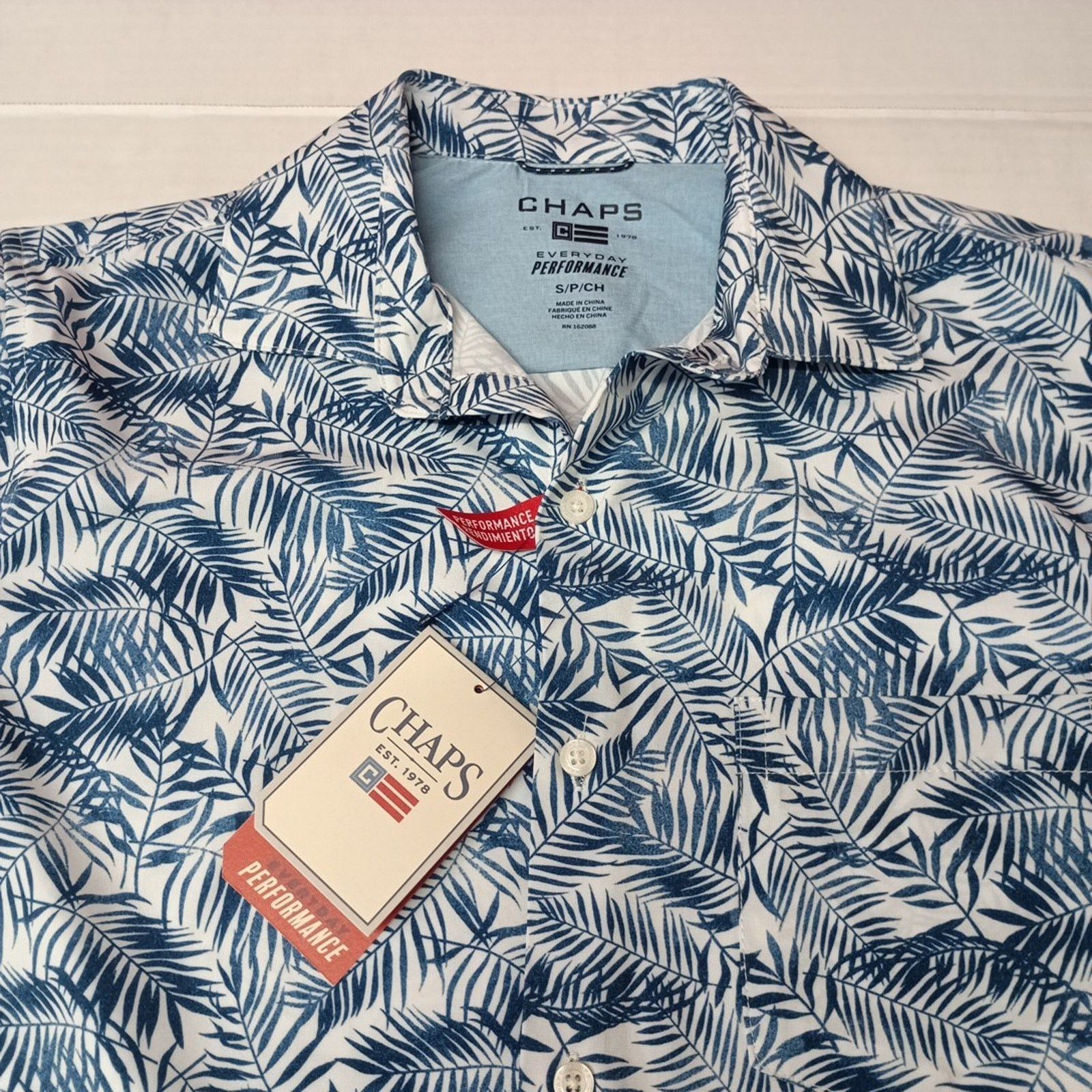 Chaps Chaps Woven Shirt Men's Size S Blue Floral Stretch UPF 50 Size US S / EU 44-46 / 1 - 2 Thumbnail