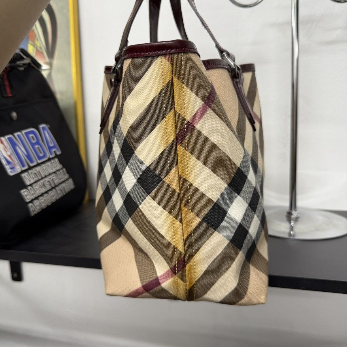 Burberry Vintage Burberry Nova Check Top Handle Bag Size ONE SIZE - 5 Thumbnail