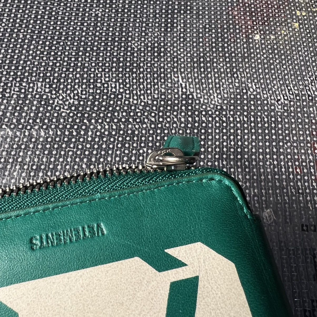 Vetements Vetements Green Exit Wallet Size ONE SIZE - 4 Thumbnail