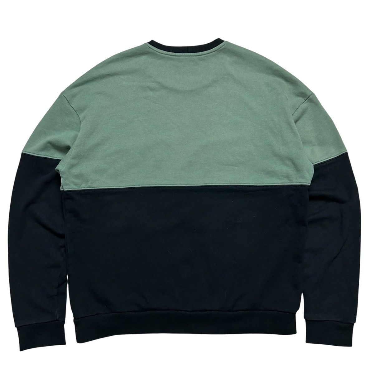 Fendi FENDI Big Logo Sweatshirt 2021 AW Size US M / EU 48-50 / 2 - 3 Thumbnail