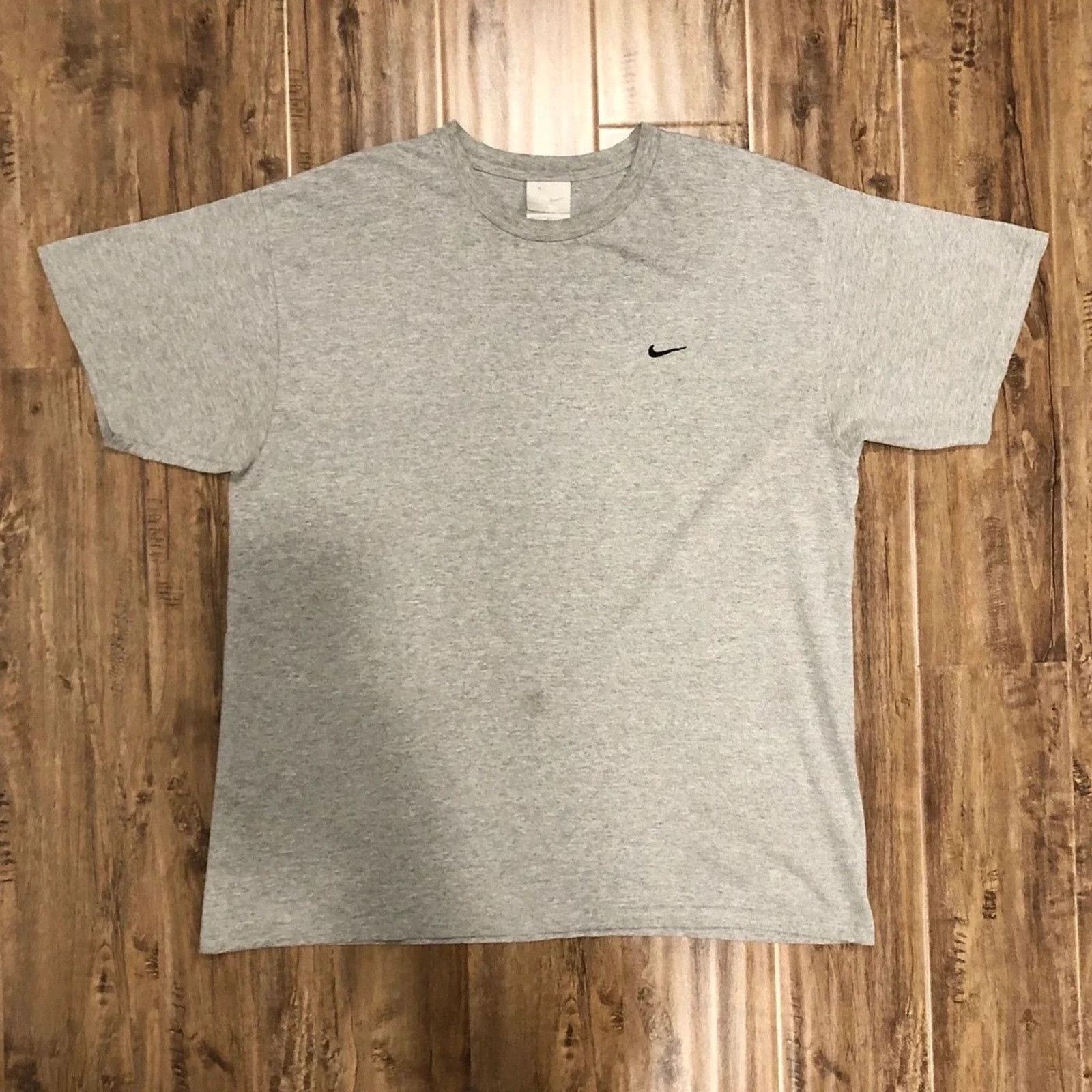 Nike × Vintage Vintage Y2K Nike Swoosh Tee Size US XL / EU 56 / 4 - 1 Thumbnail