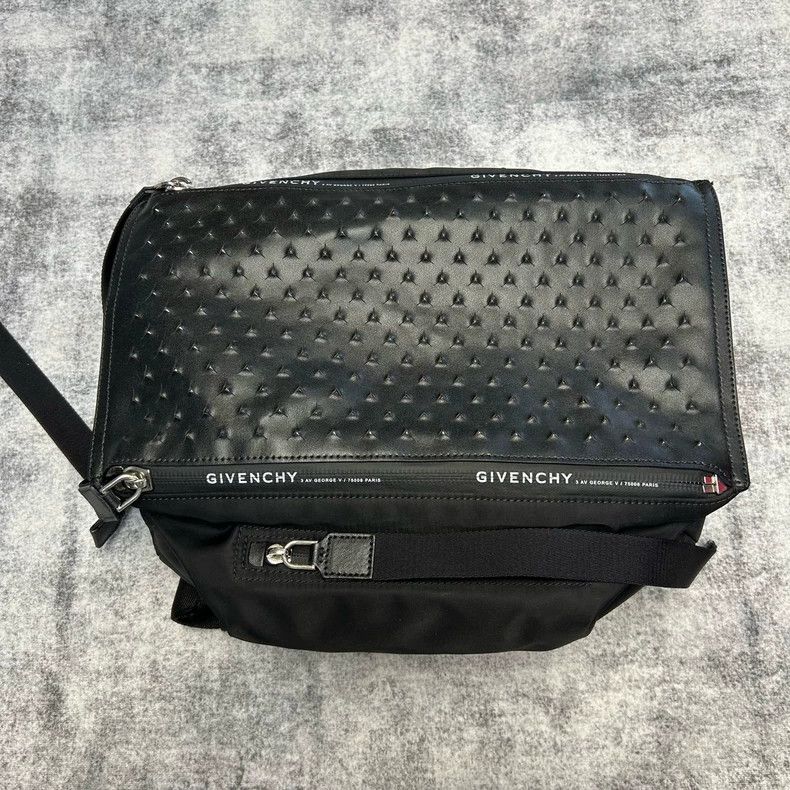 Givenchy Givenchy Studded design punk backpack Size ONE SIZE - 1 Thumbnail