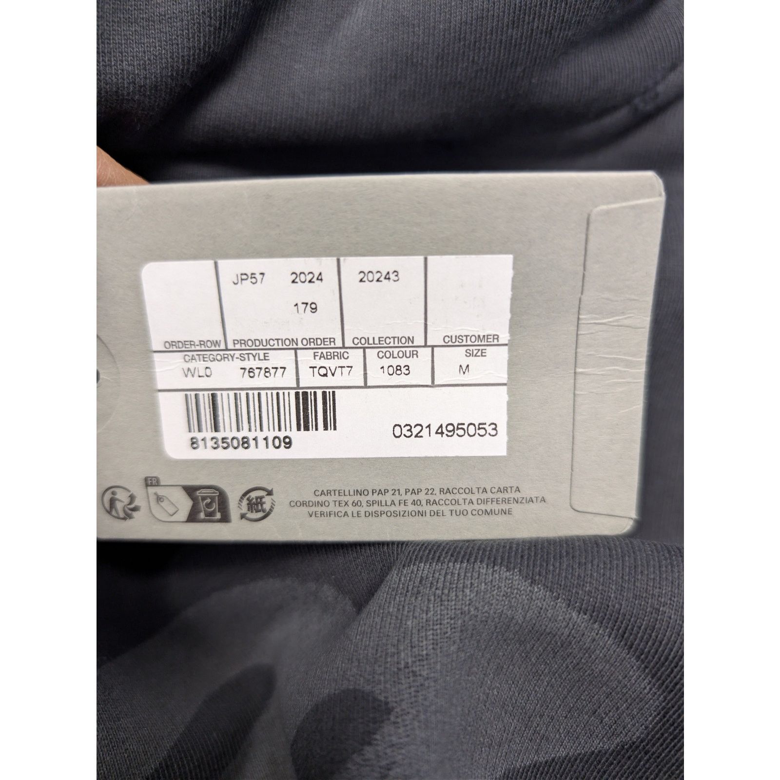 Balenciaga o1rshd1 3B Stencil Molleton Medium Fit Hoodie in Faded Black Size US M / EU 48-50 / 2 - 21 Thumbnail