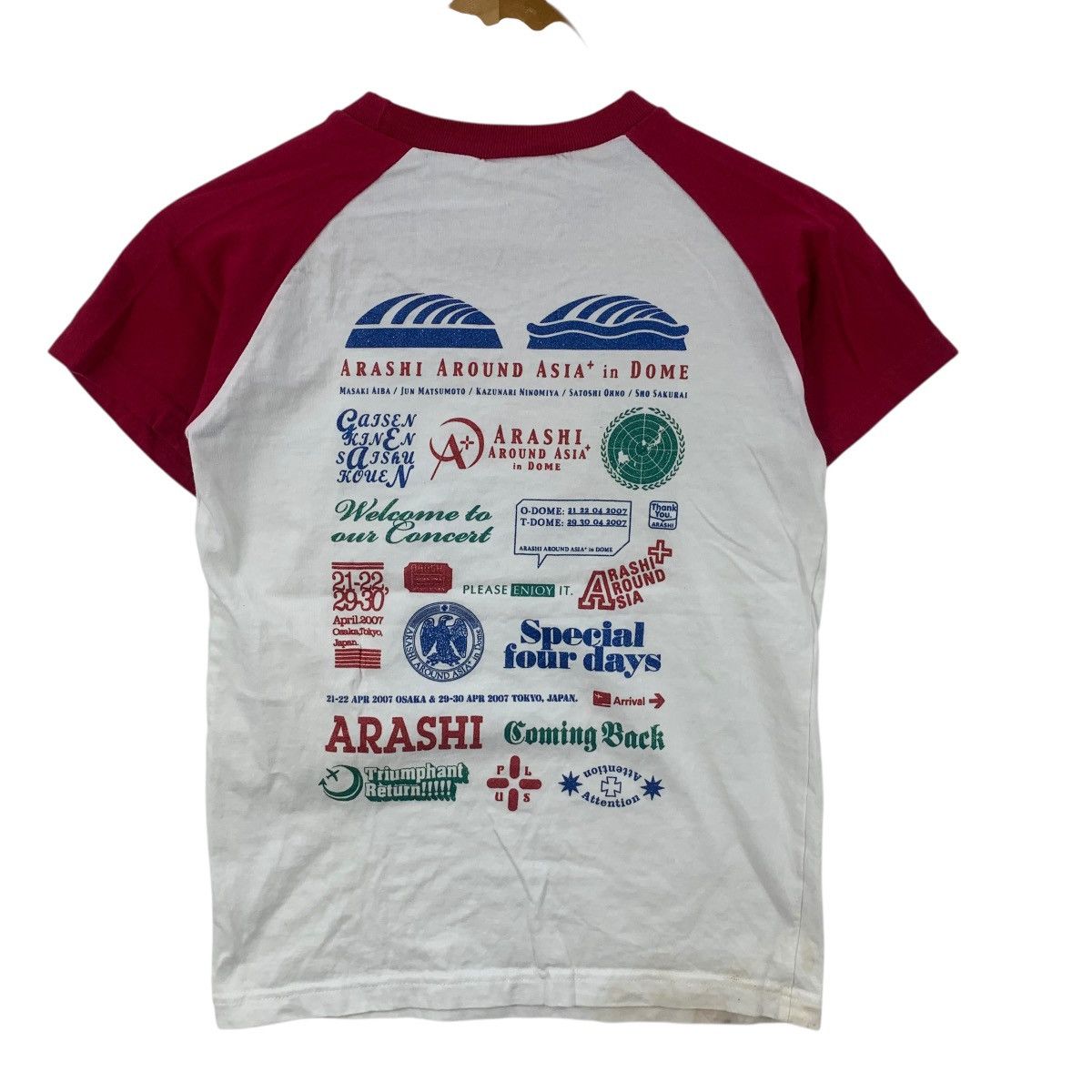 Band Tees ARASHI AROUND ASIA 2007 Dome Tour Boy Band Tee Shirt Top Size XS / US 0-2 / IT 36-38 - 7 Thumbnail